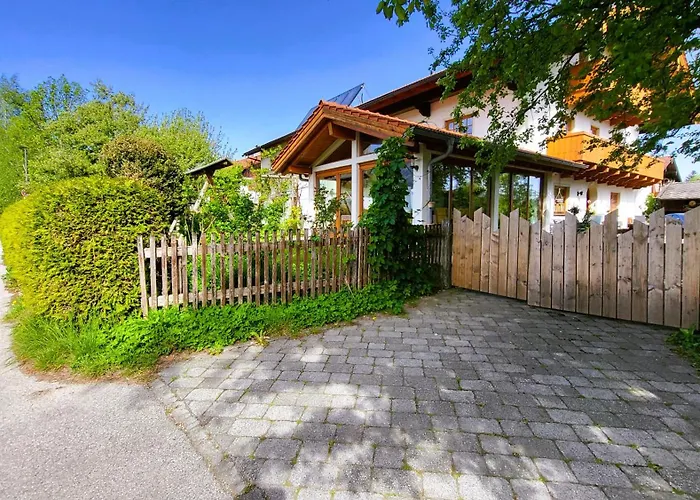 Hoerterer | Chiemgau Karte Apartament *